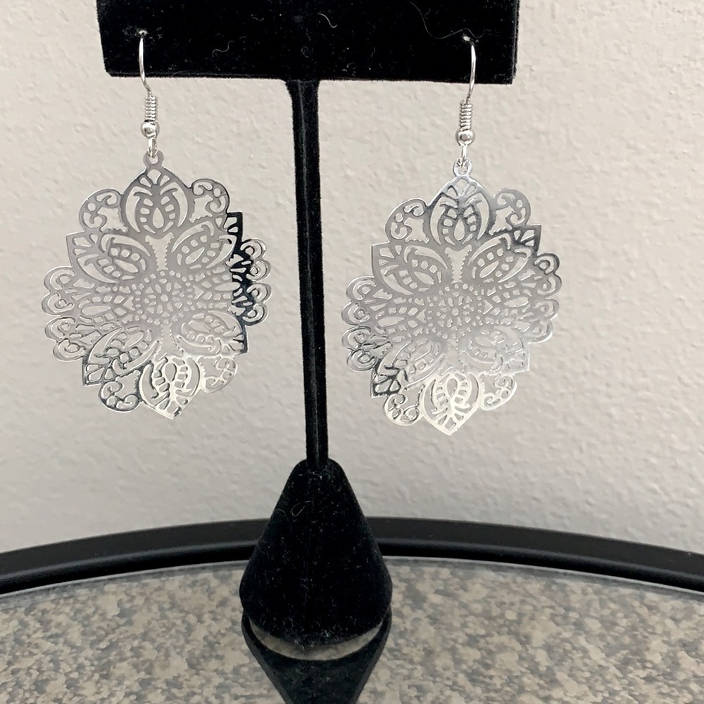 Filigree Drop Earrings